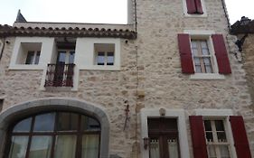 Le Patio Des Cigales